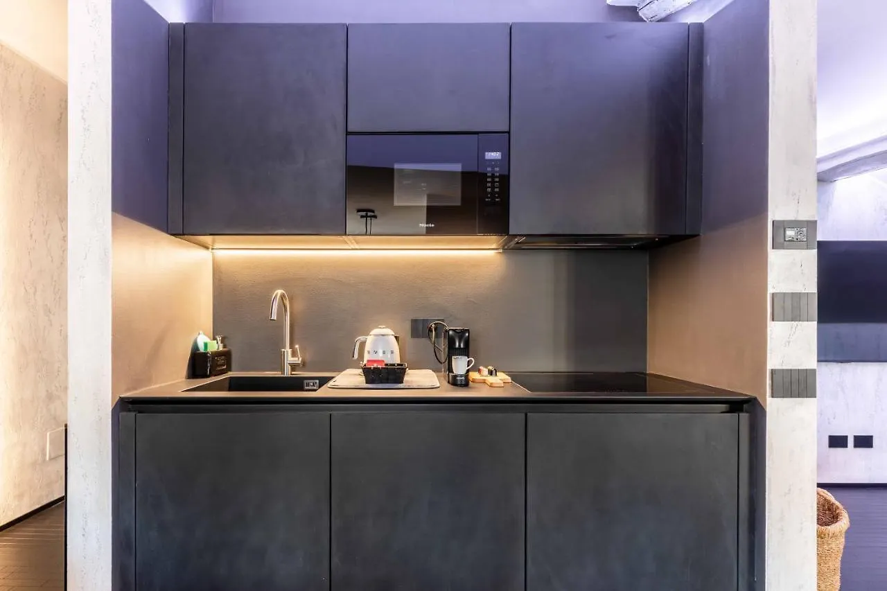 Quadrilatero Della Moda- Luxury Loft In The Heart Of The Fashion District Milano