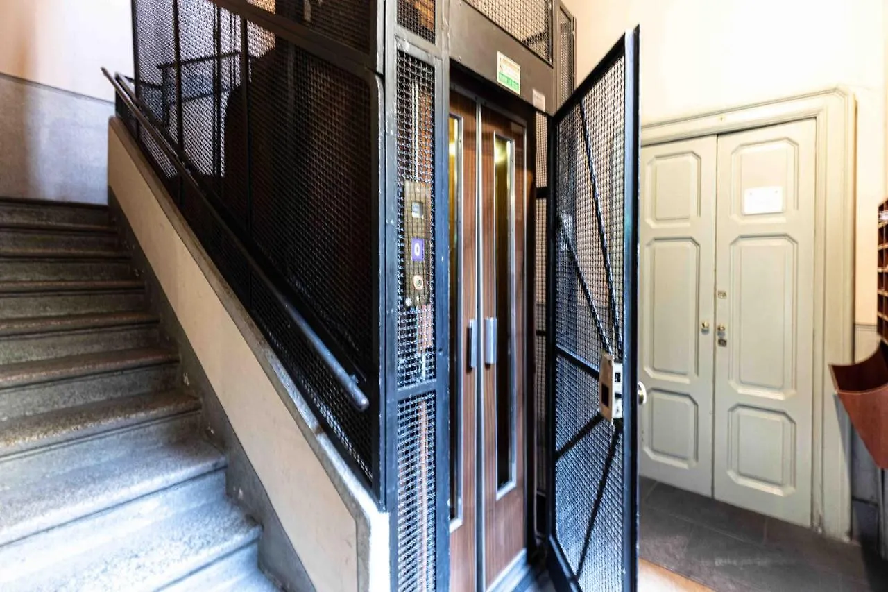 Quadrilatero Della Moda- Luxury Loft In The Heart Of The Fashion District Milano 0*,  İtalya