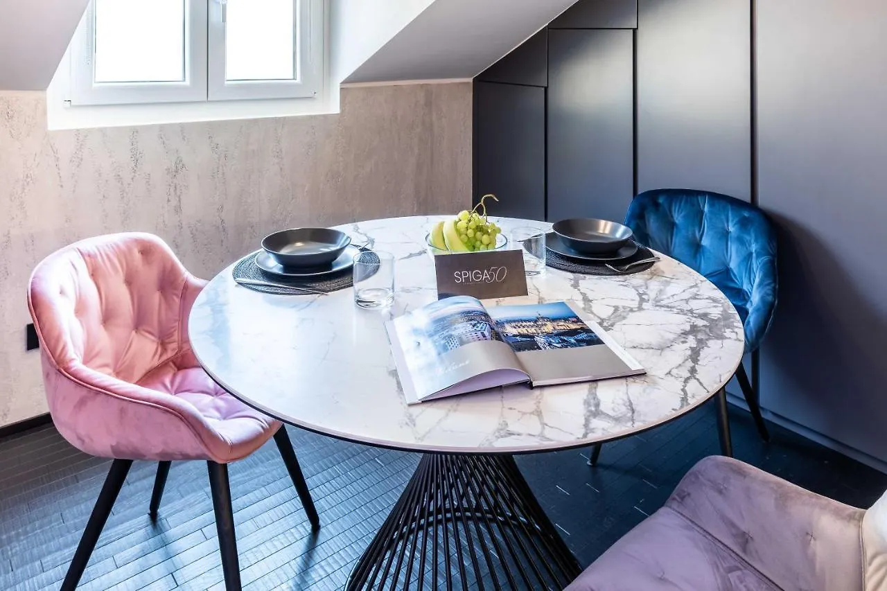 Quadrilatero Della Moda- Luxury Loft In The Heart Of The Fashion District Milano 0*,
