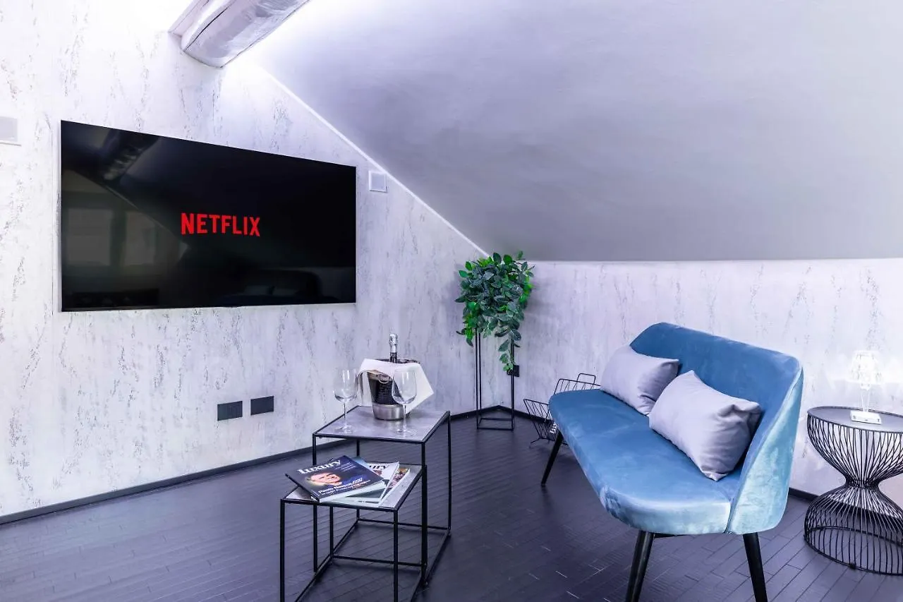 شقة Quadrilatero Della Moda- Luxury Loft In The Heart Of The Fashion District ميلان