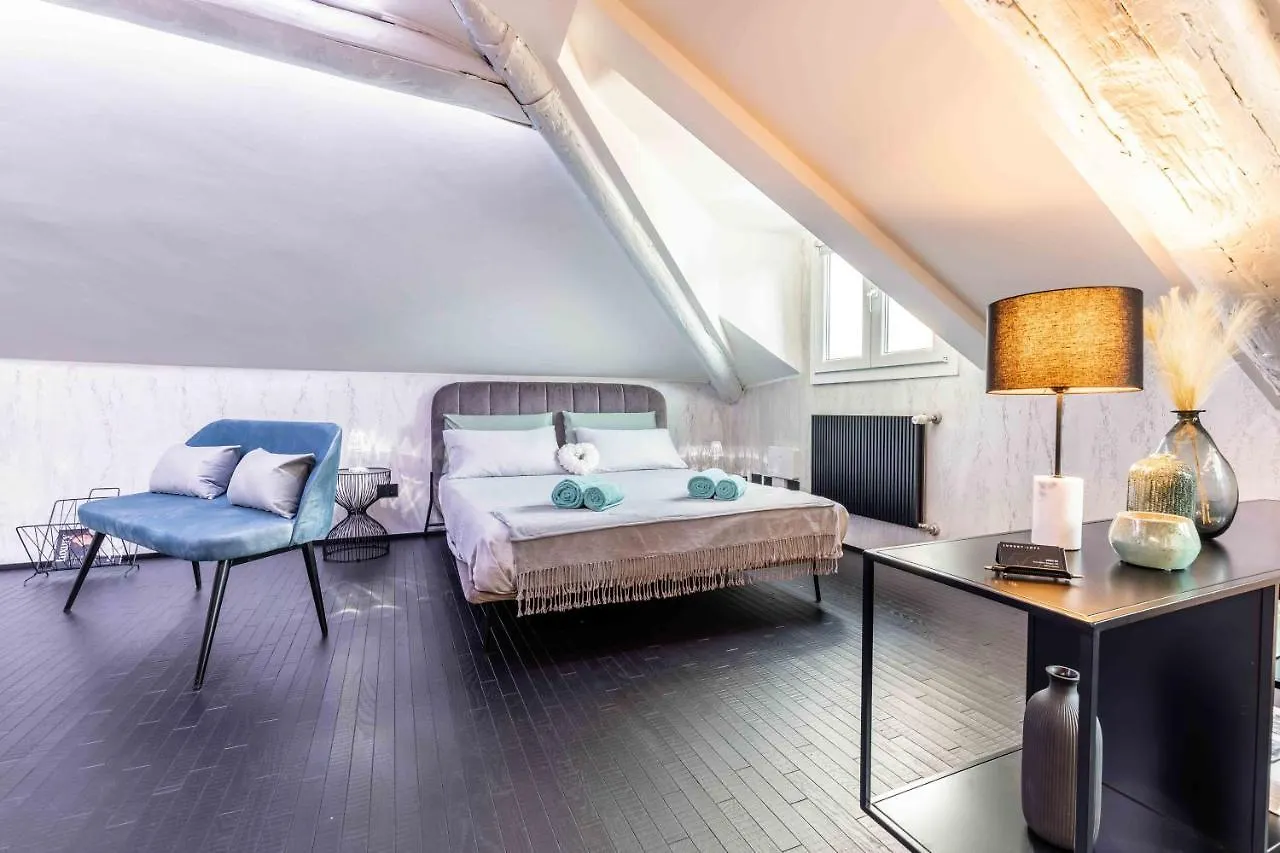 Quadrilatero Della Moda- Luxury Loft In The Heart Of The Fashion District ميلان